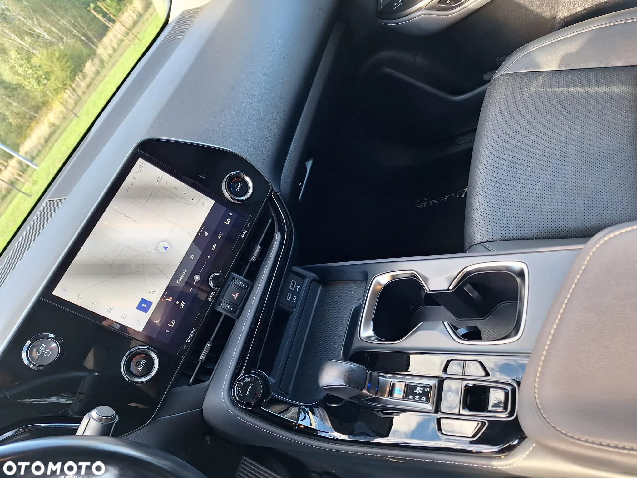Lexus NX 350h Prestige AWD - 12