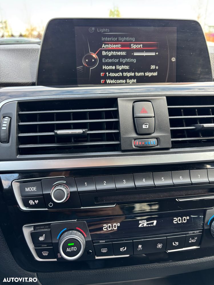 BMW Seria 3 318i Aut. Sport Line - 20