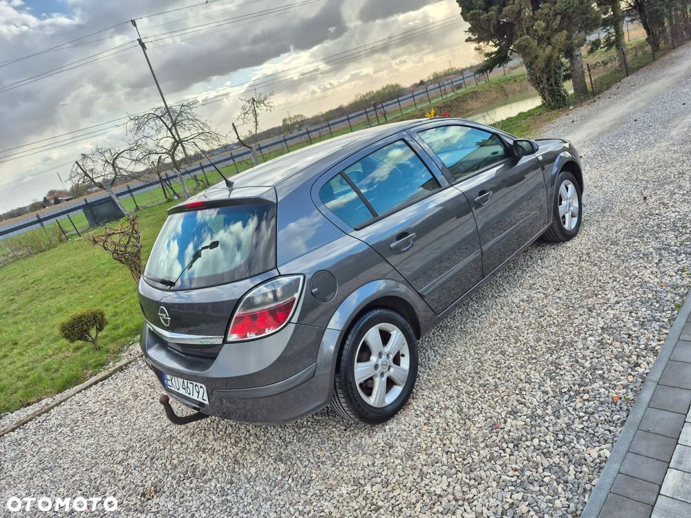 Opel Astra 1.4 Edition 111 Jahre - 9