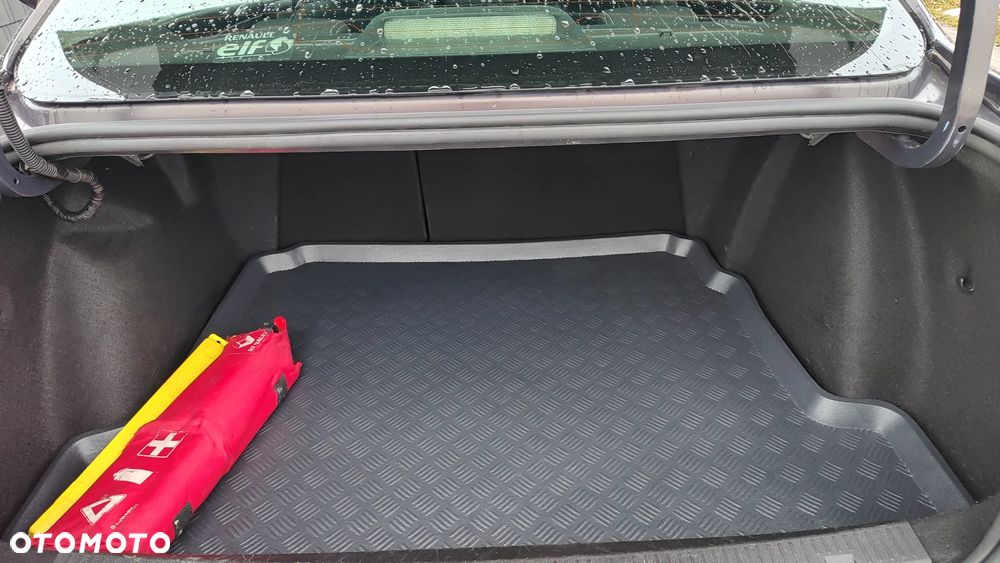 Renault Fluence 1.6 16V Limited - 12