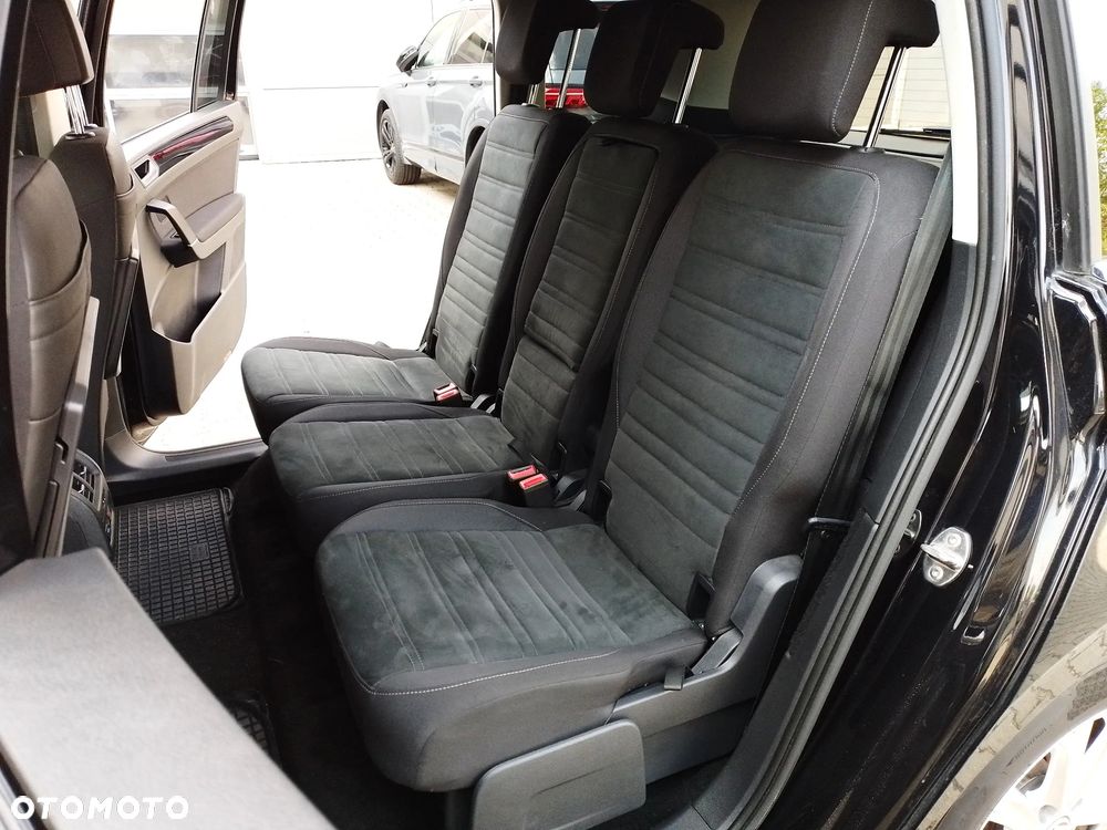 Volkswagen Touran 2.0 TDI BMT Highline DSG - 11