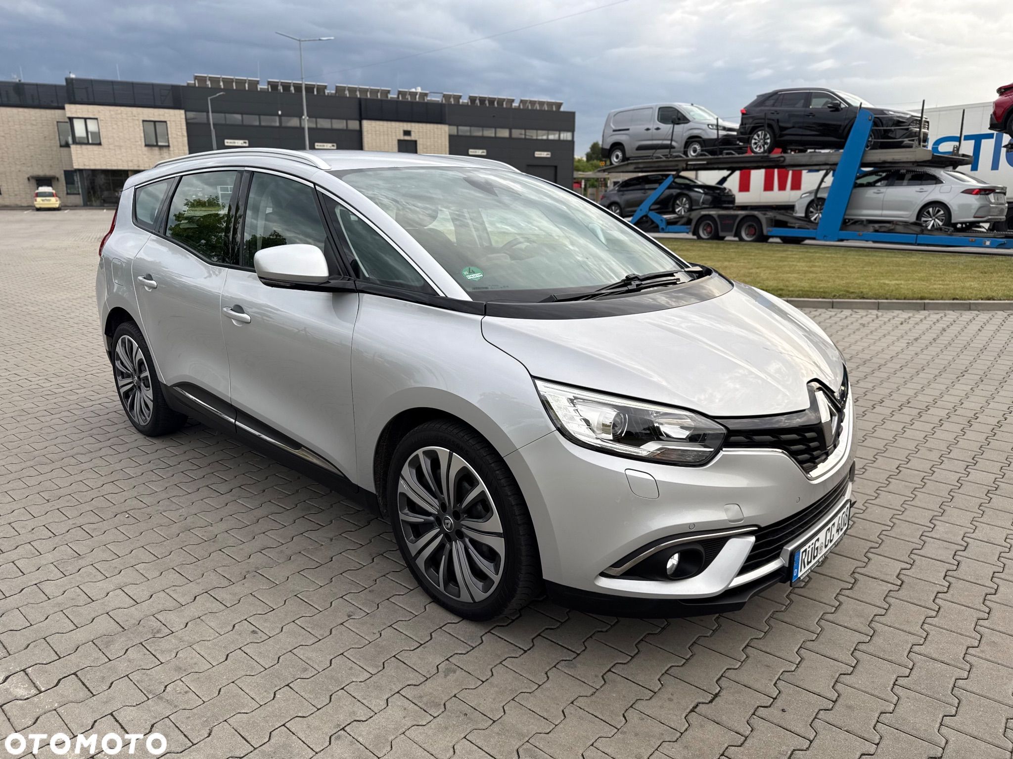 Renault Grand Scenic ENERGY dCi 110 INTENS - 1