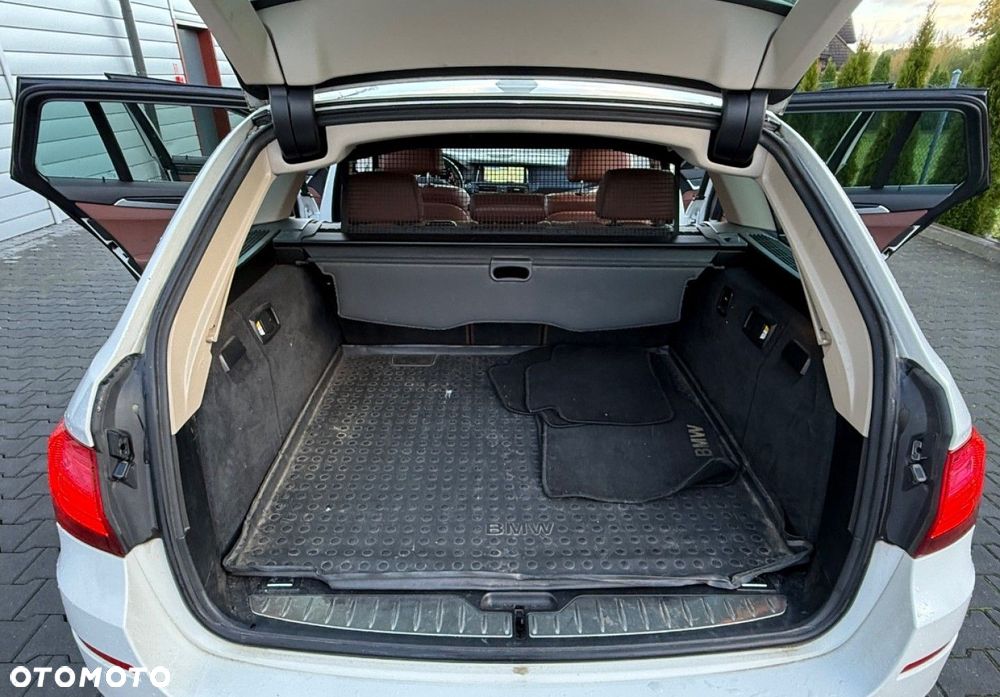BMW Seria 5 - 16