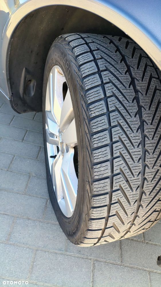 Mercedes-Benz Klasa E - 18