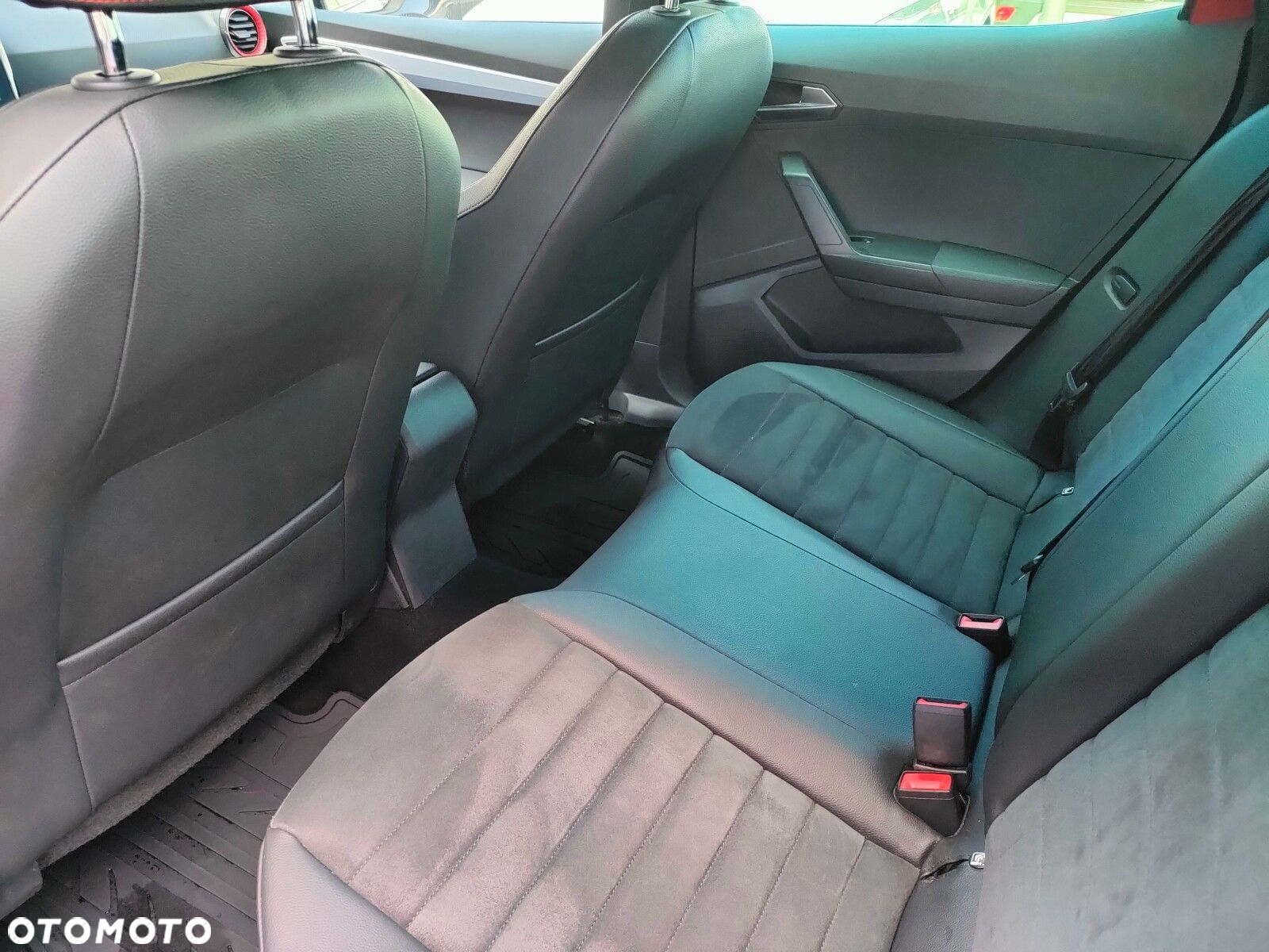 Seat Arona - 13
