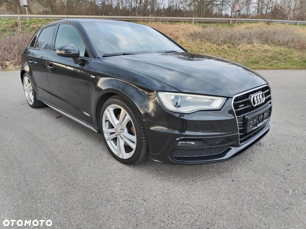 Audi A3 Sportback 2.0 TDI (clean diesel) quattro S tronic S line Sportpaket - 9
