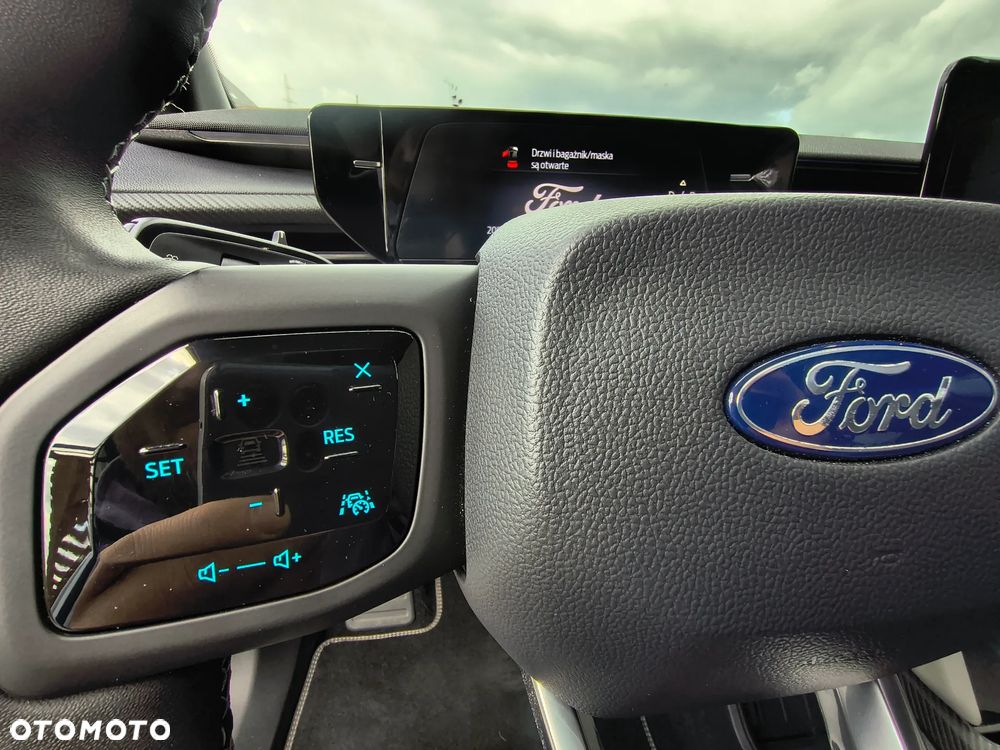 Ford Explorer 78kWh Premium AWD - 19