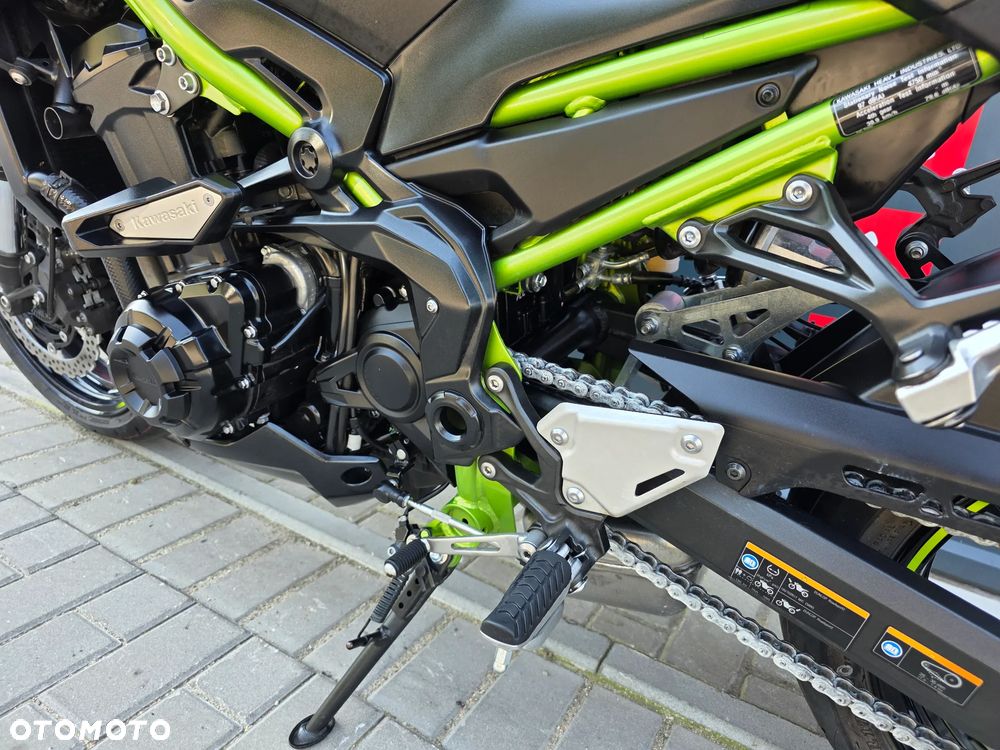 Kawasaki Z 900 - 11