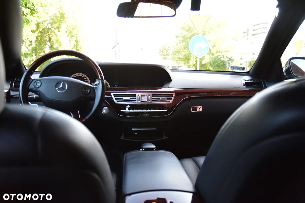 Mercedes-Benz Klasa S 500 L 4-Matic - 13