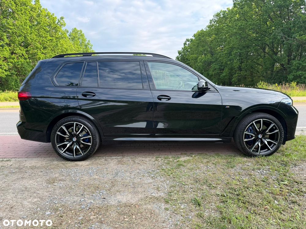 BMW X7 xDrive40d mHEV - 13