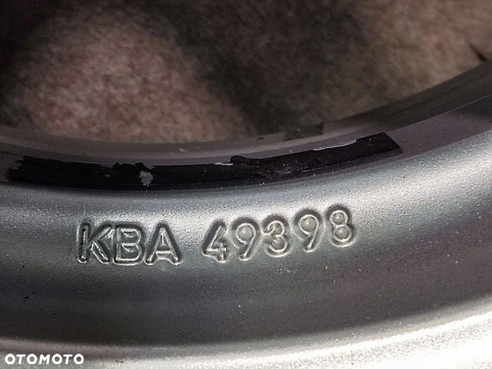Skoda Octavia Koło z Opona Zimowa 195/60 R16 - 7