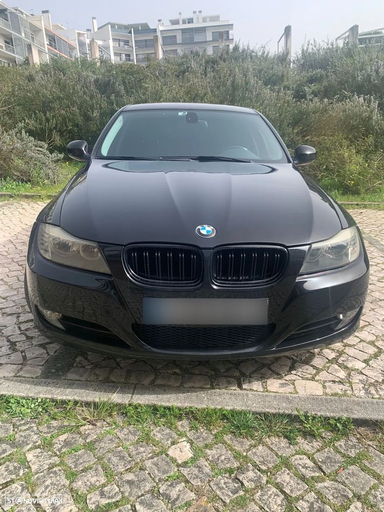 BMW 318 d - 25