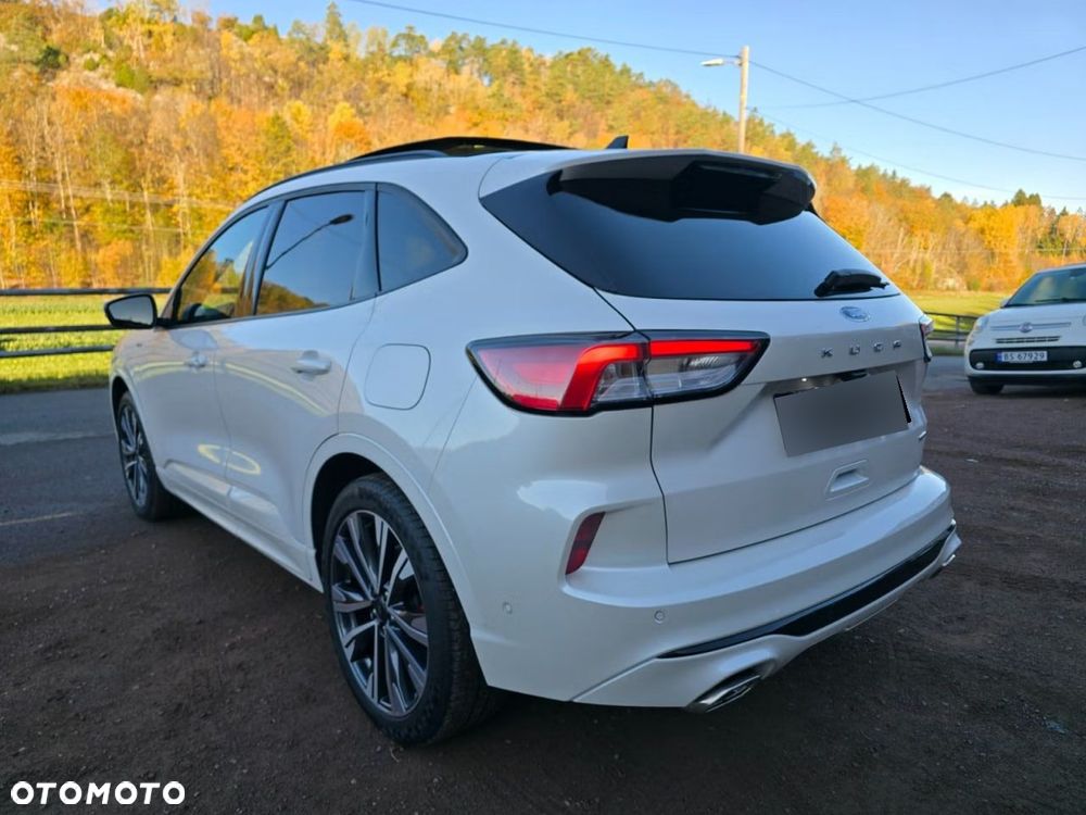 Ford Kuga 2.5 Duratec FHEV 4x4 ST-LINE - 10