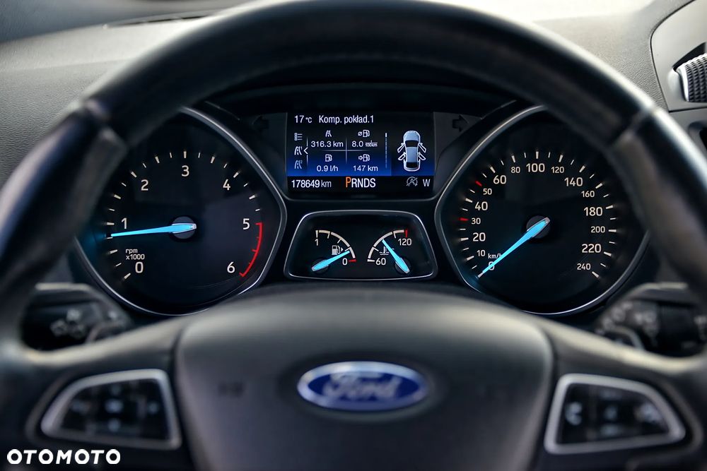 Ford Kuga 2.0 TDCi 4WD Titanium Plus - 38