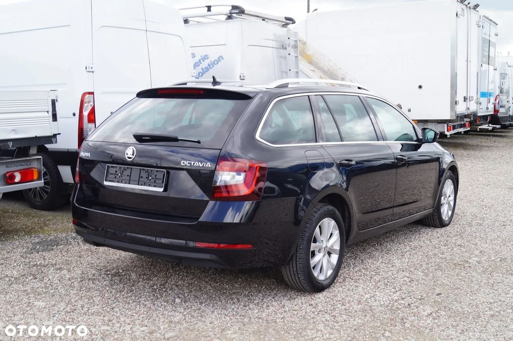 Skoda Octavia - 12