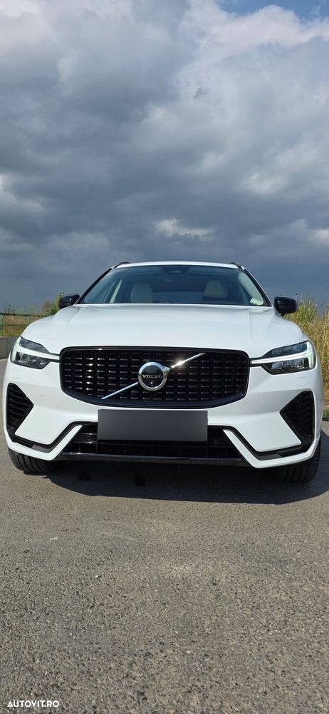 Volvo XC 60 T8 AWD AT PHEV Ultra Dark - 9
