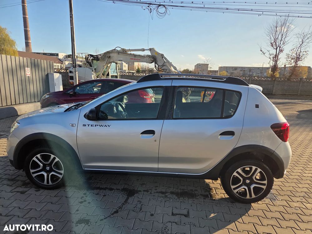 Dacia Sandero Stepway TCe 100 Celebration - 5