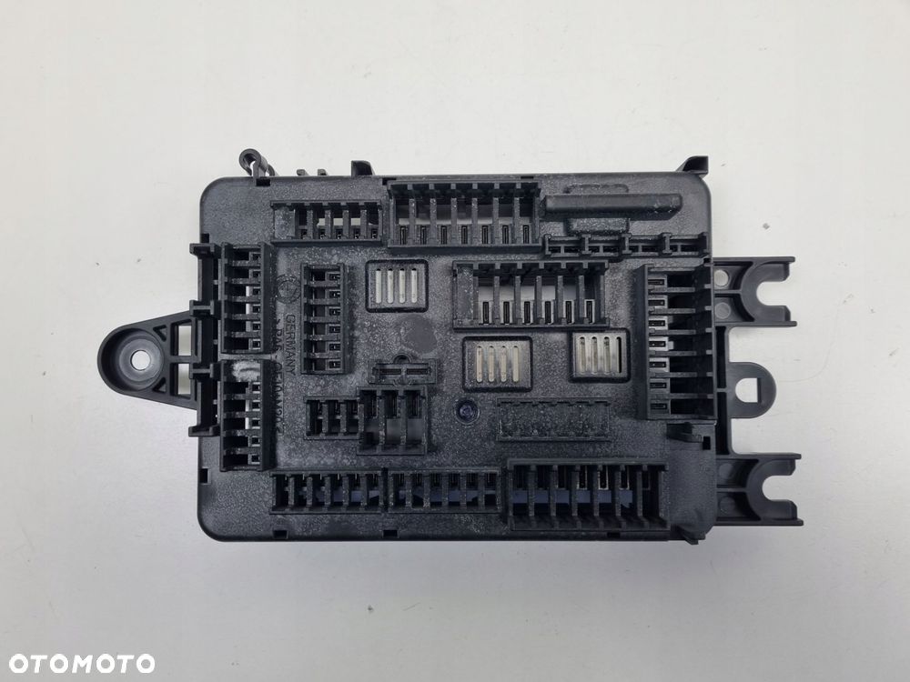 BMW F20 F30 F31 X5 F15 X6 F16 F85 ROZDZIELACZ PRĄDU 9259466 nowy oryginał - 1