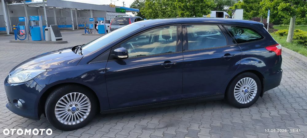 Ford Focus 1.6 Trend - 12
