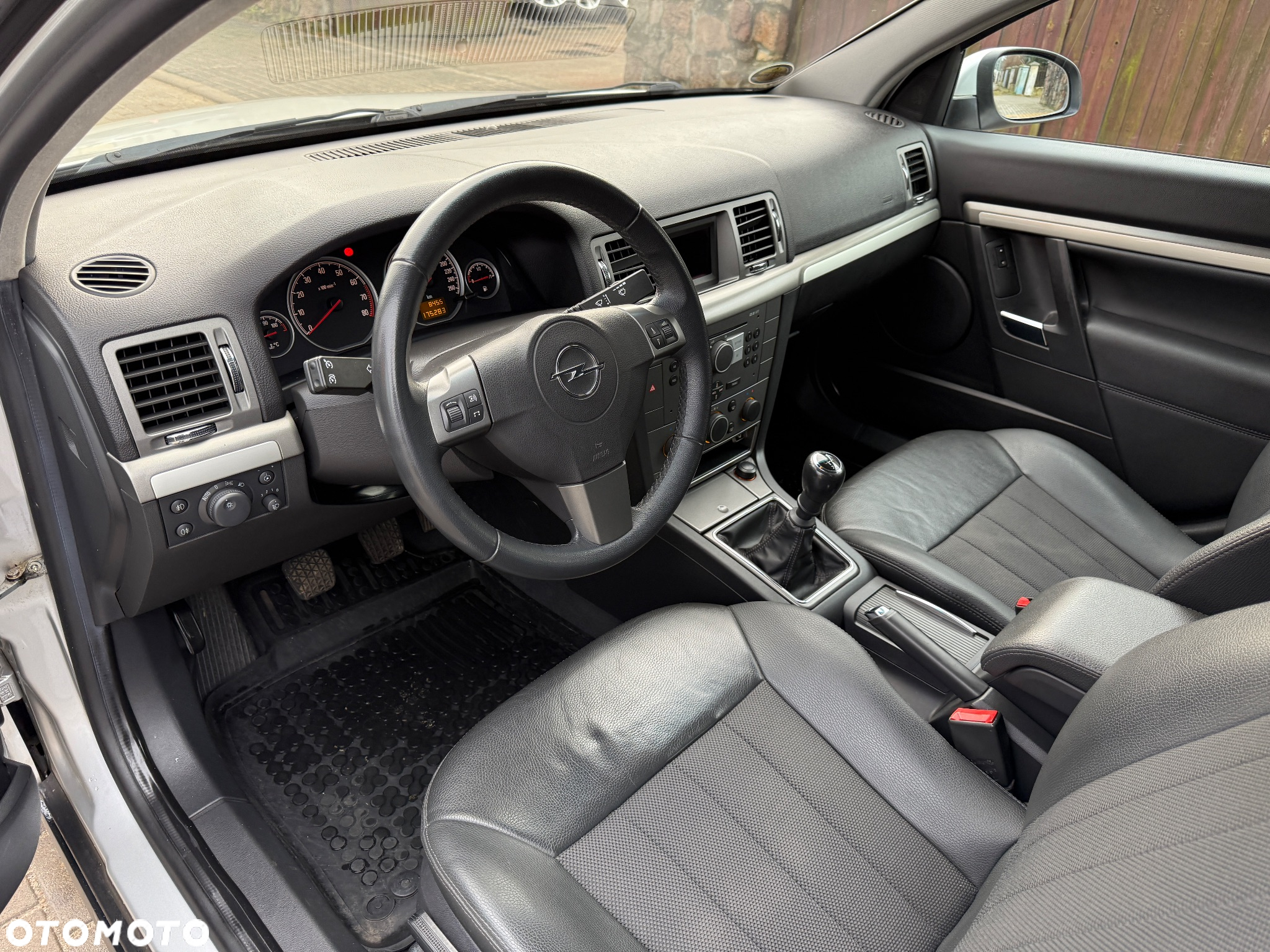 Opel Vectra 1.8 Caravan - 11