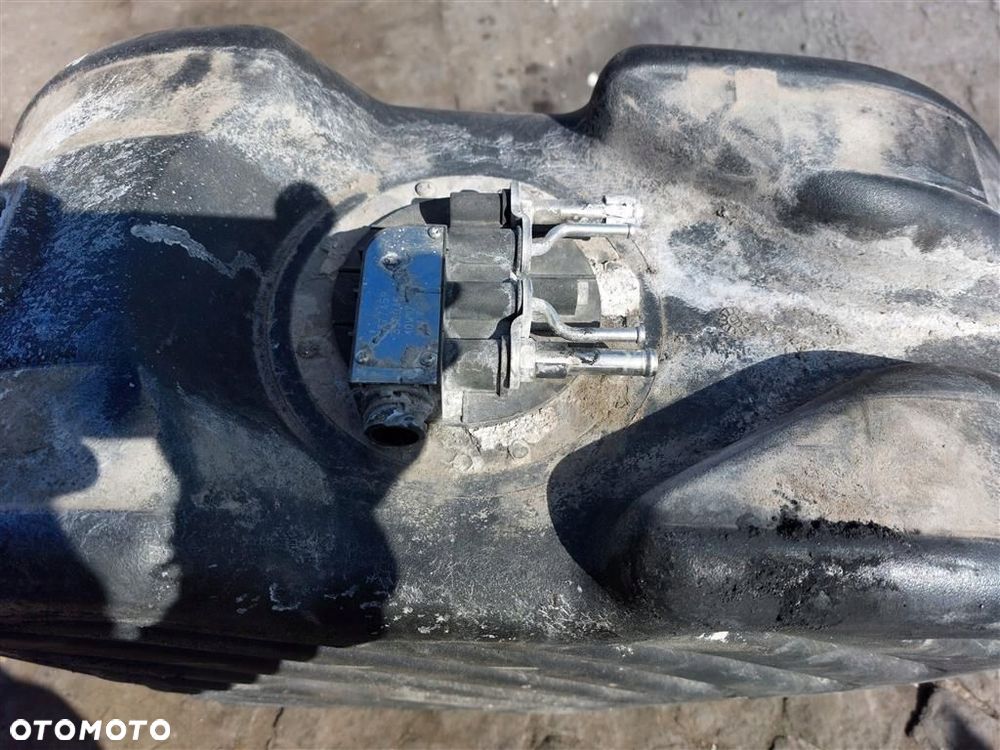 Zbiornik AdBlue Scania 4 R  Scania R440 2004-2016R - 10
