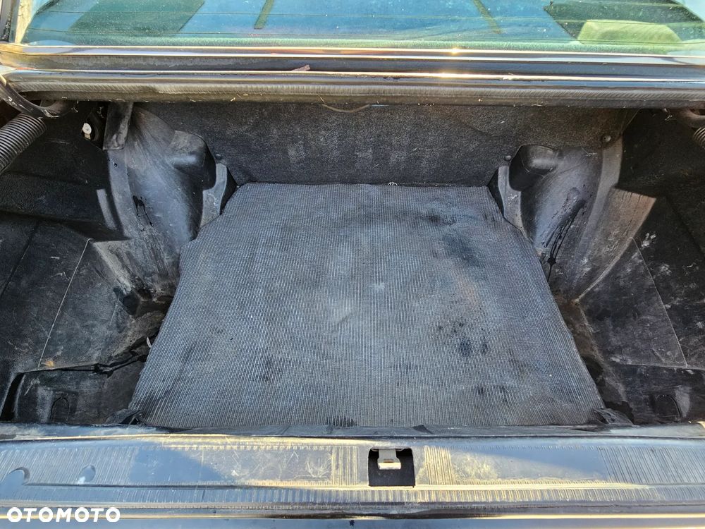 Mercedes-Benz W201 (190) - 35