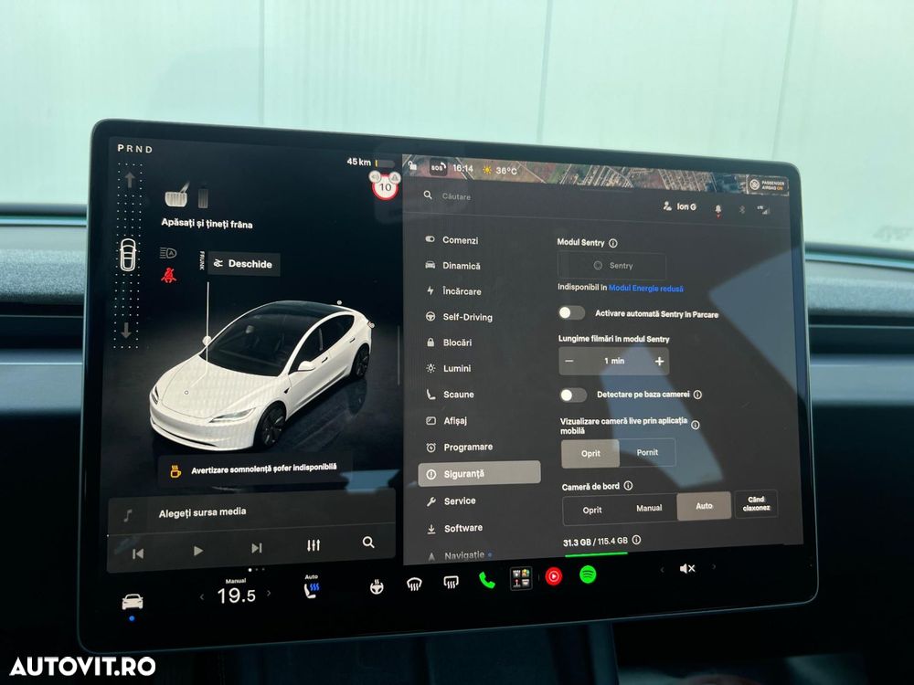 Tesla Model 3 - 40