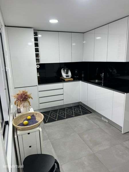 Apartamento T2+1 como novo - Grande imagem: 3/8