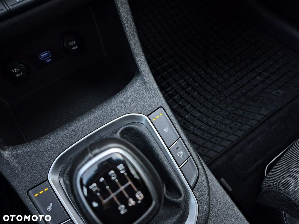 Hyundai i30 1.0 T-GDI Smart - 30