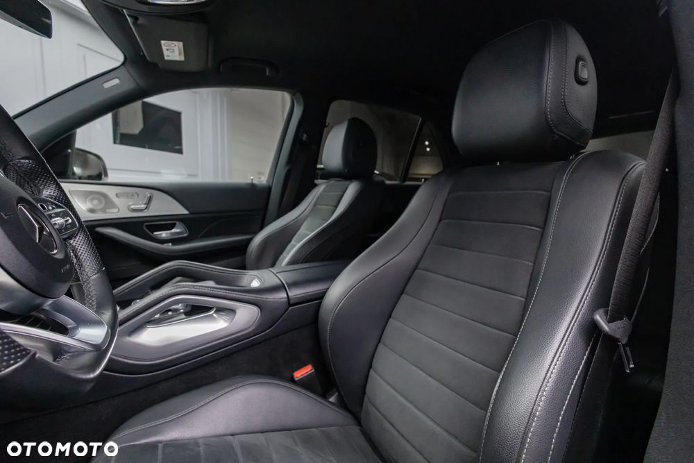 Mercedes-Benz GLE 300 d 4Matic 9G-TRONIC AMG Line - 13
