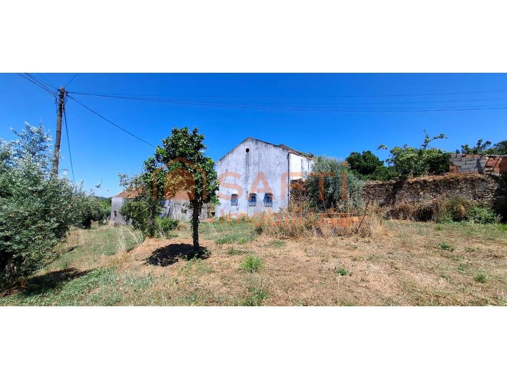 Casa para reabilitar c/ Terreno, Furo de Água em aldeia da freguesi... - Grande imagem: 4/11