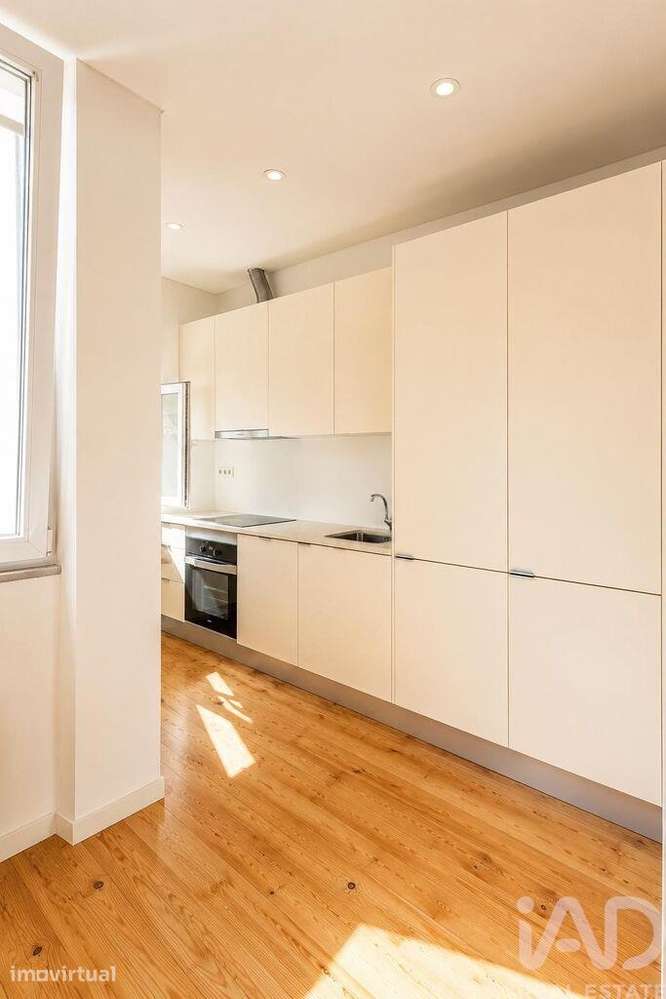 Apartamento T1 em Campo de Ourique de 60,00 m2 - Grande imagem: 3/5