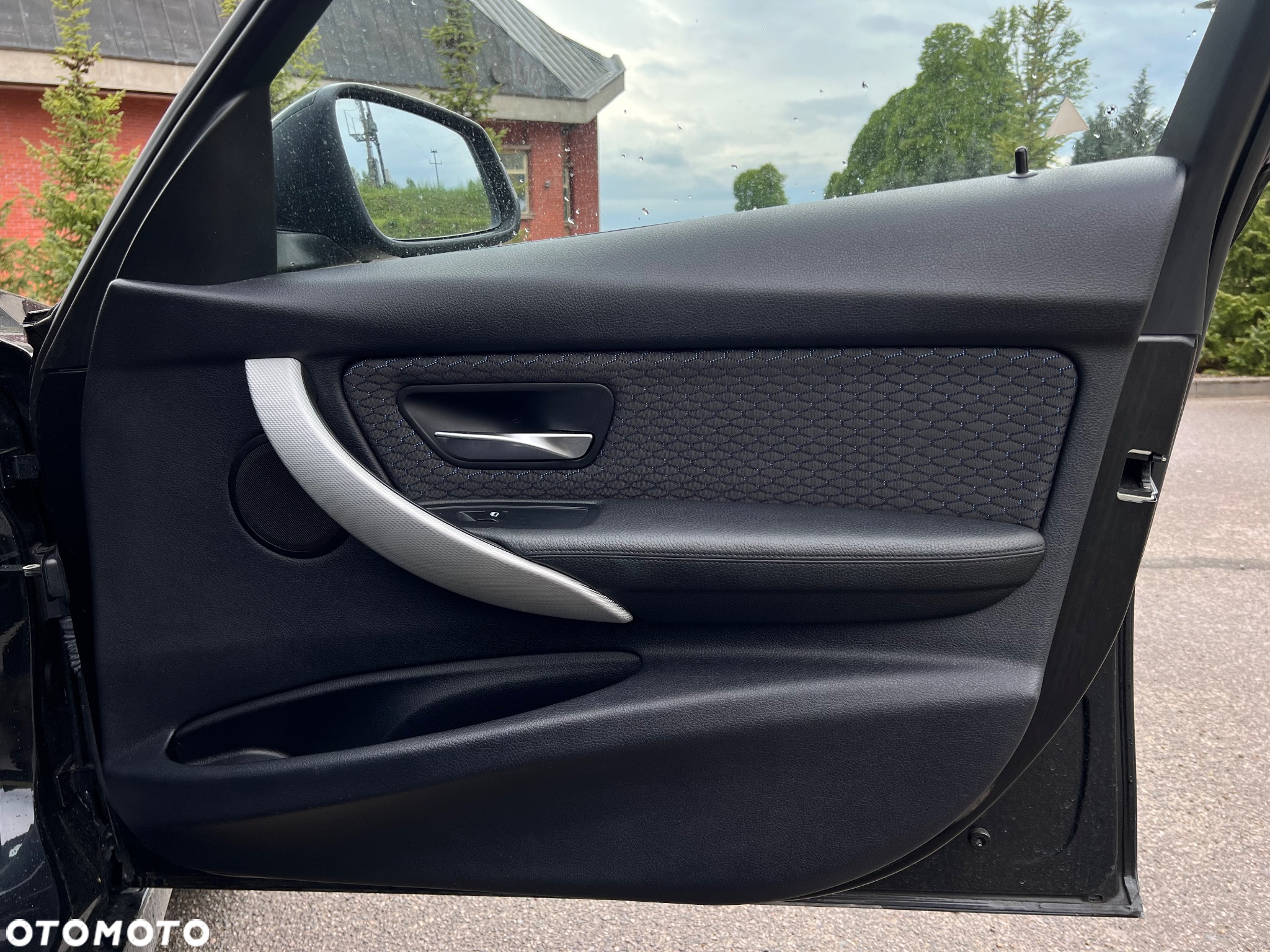 BMW Seria 3 - 17