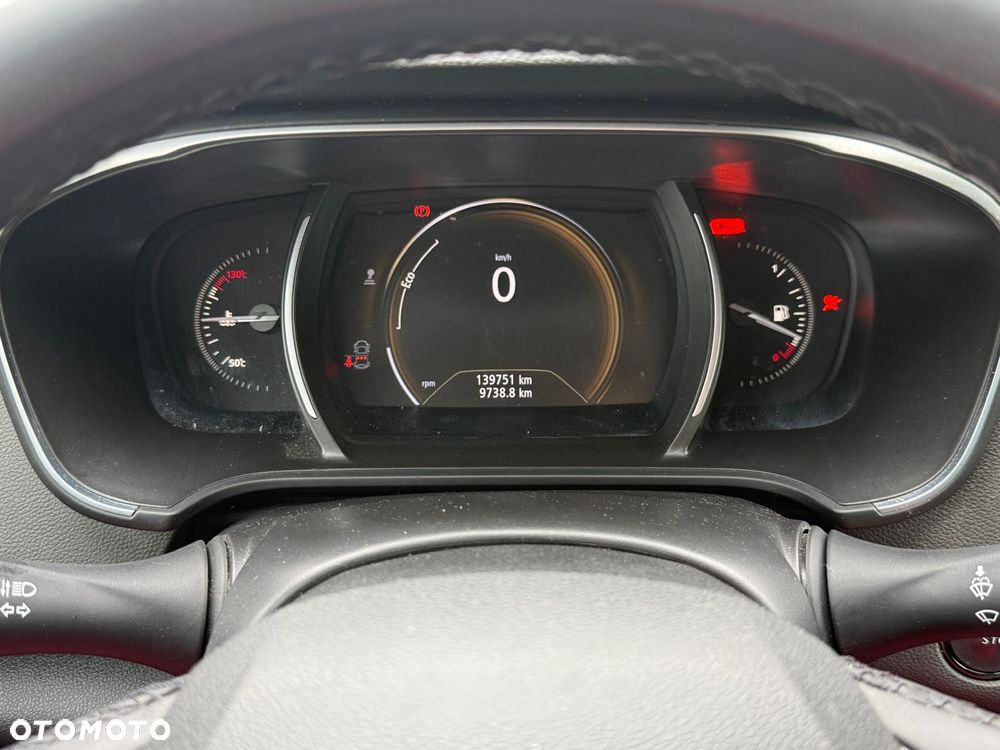 Renault Megane 1.6 SCe Intens - 15