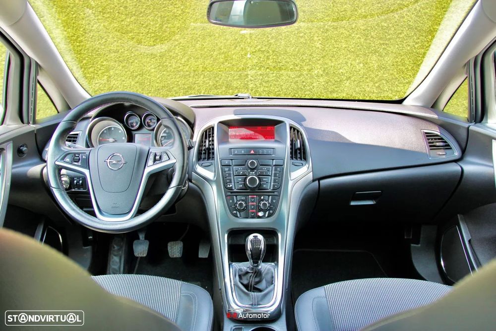 Opel Astra Sports Tourer 1.7 CDTi Cosmo - 13