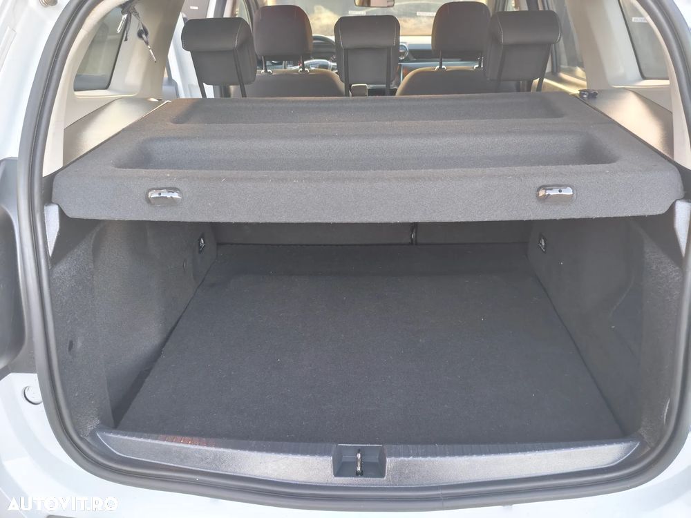 Dacia Duster 1.5 dCi 4x2 Prestige - 32