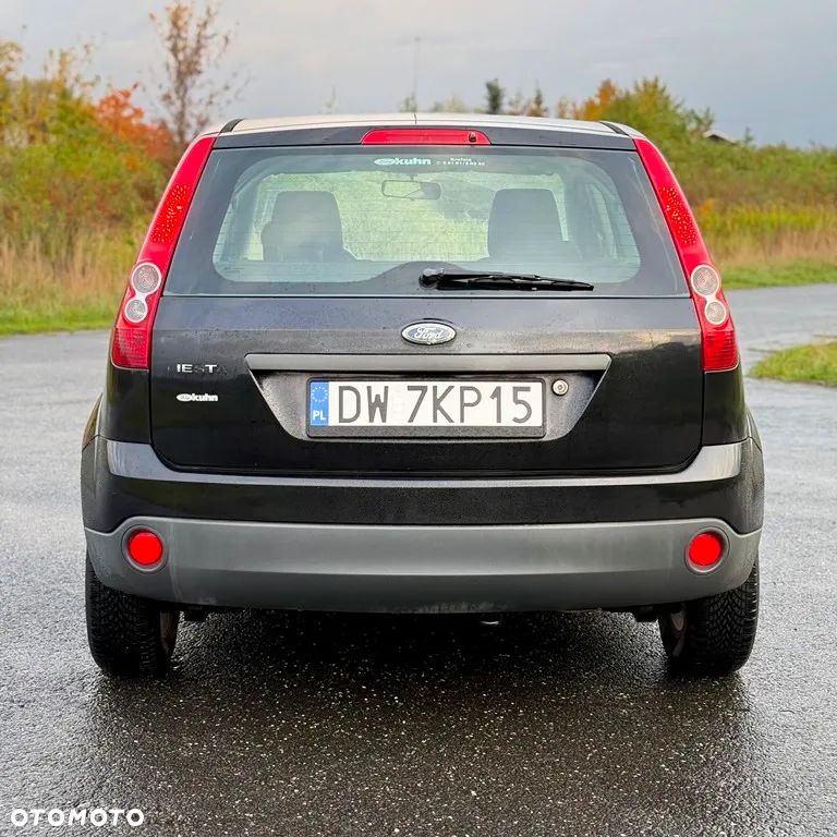 Ford Fiesta 1.3 Trend - 15