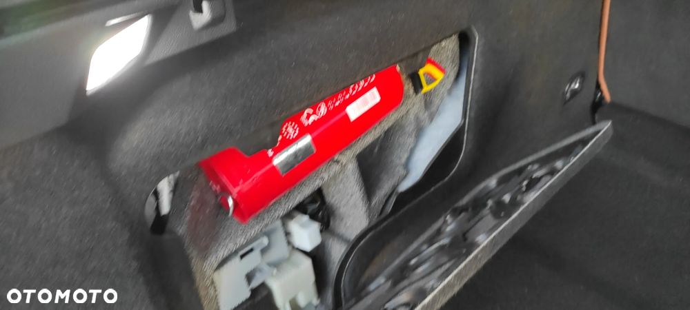 Ford Mondeo 2.0 TDCi Ghia - 33