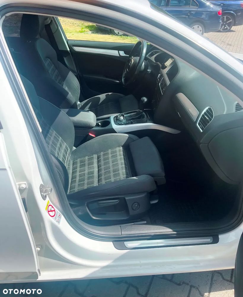 Audi A4 Avant 2.0 TFSI quattro S tronic Ambiente - 14