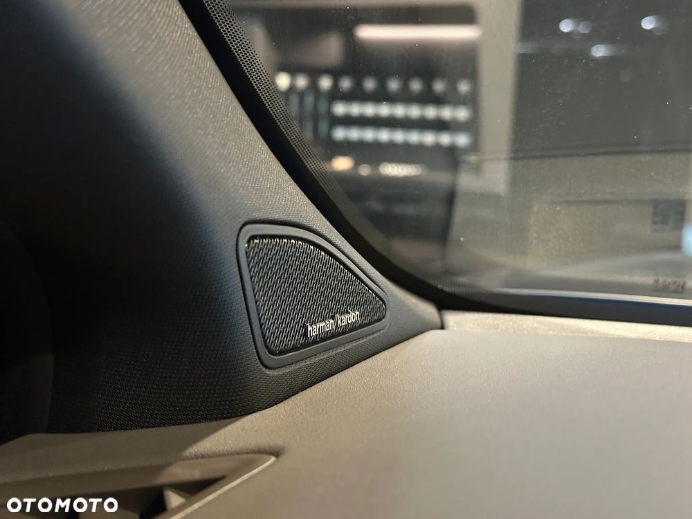 Volkswagen Amarok 3.0 V6 TDi 4MOTION Aventura - 30