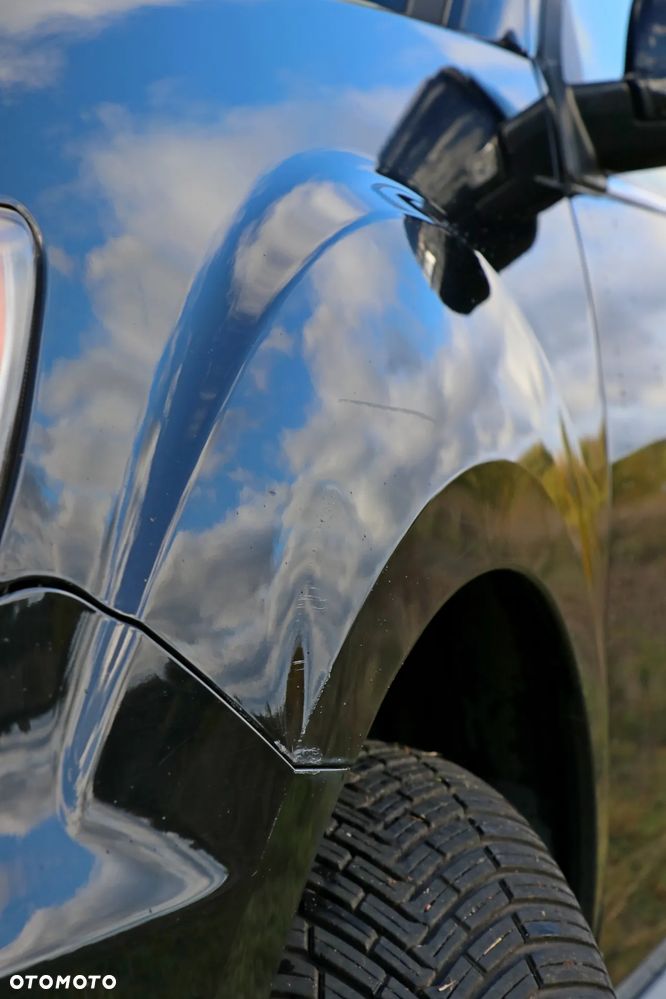 Mitsubishi Outlander - 12