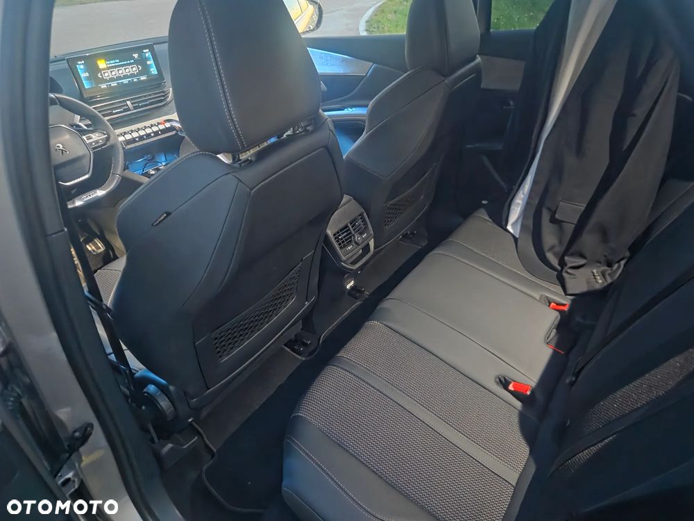 Peugeot 3008 1.2 PureTech mHEV GT S&S e-DCS6 - 6