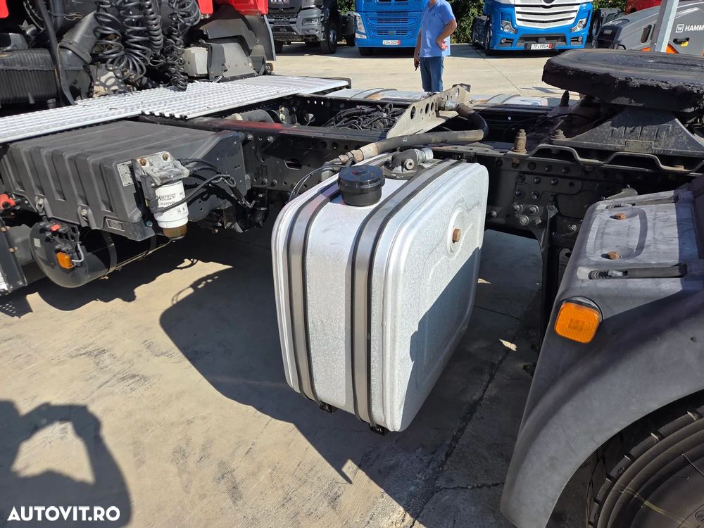 MAN TGX 18.500 4x2, 2018, 485.044km, rulata in GERMANIA, Carte identitateRAR, KIT BASCULARE, FULL OPTION, cutie automata+intarder, frigider, Aer cond STATIONARE, jante Aluminiu, anv 80% ok, rez aluminiu, posibilitate leasing 2 ani-PROMOTIE 21.900 Eur+Tva - 10