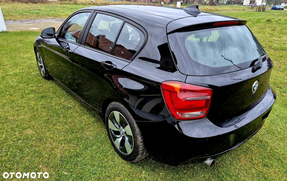 BMW Seria 1 116i - 3