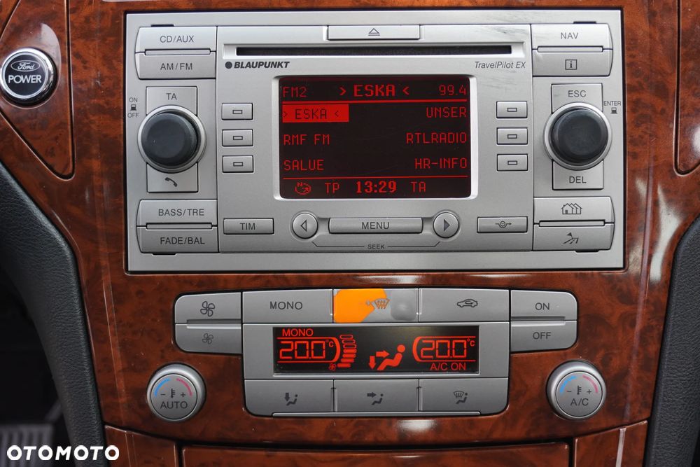 Ford Mondeo 2.0 Ghia X100 / X - 22