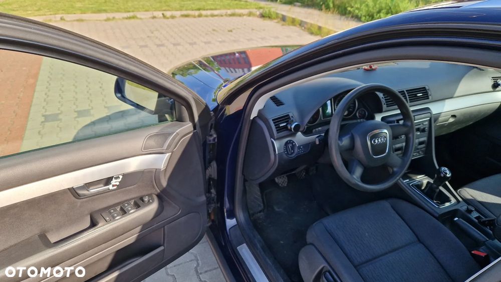 Audi A4 Avant - 19