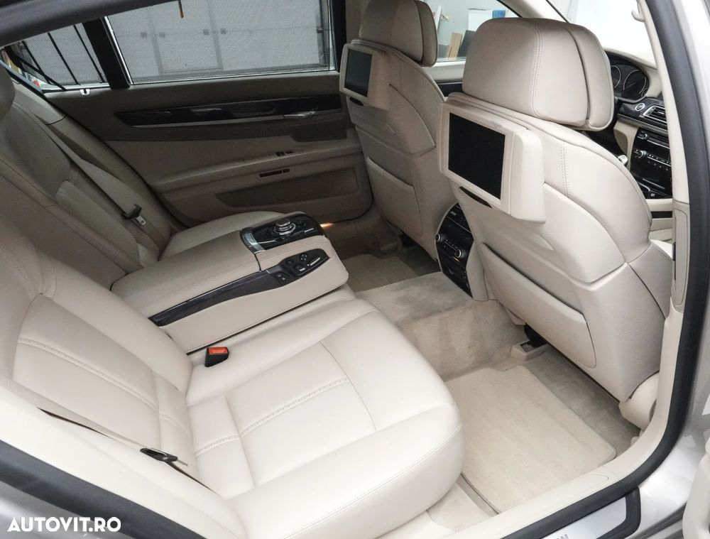 BMW Seria 7 750Li Aut. - 16