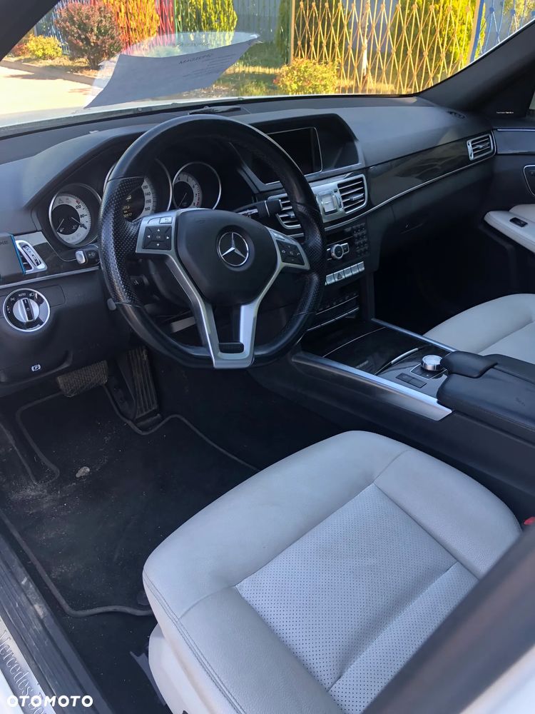 Mercedes-Benz Klasa E 350 4-Matic Elegance - 7