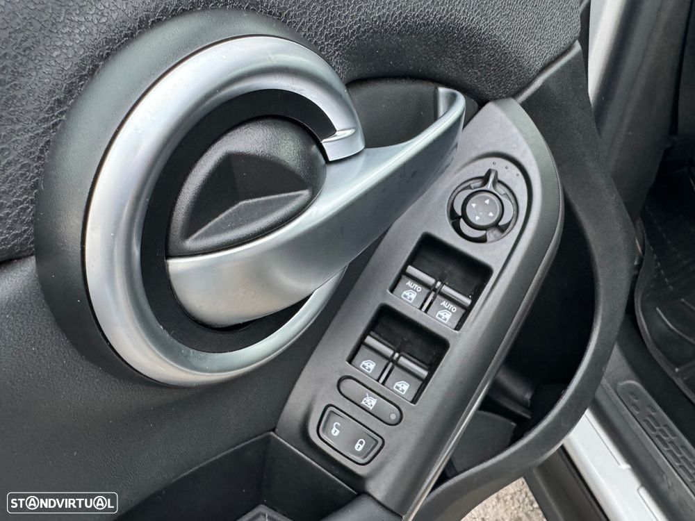 Fiat 500X 1.3 MJ City Cross J18 S&S - 8