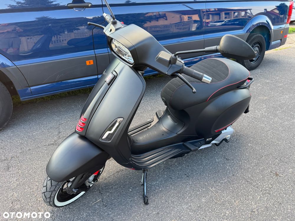 Piaggio Vespa - 1